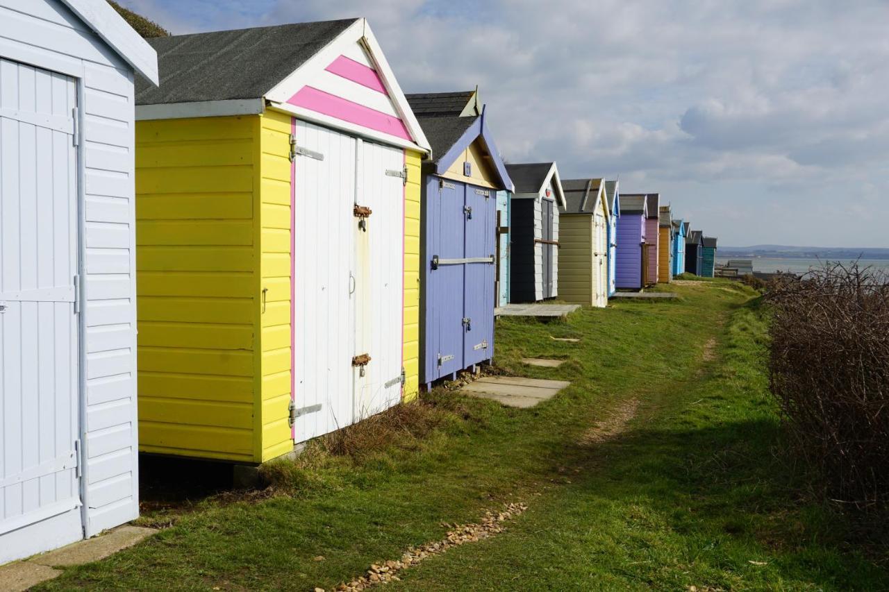 Dotty'S Retreat Villa Milford on Sea Exterior foto