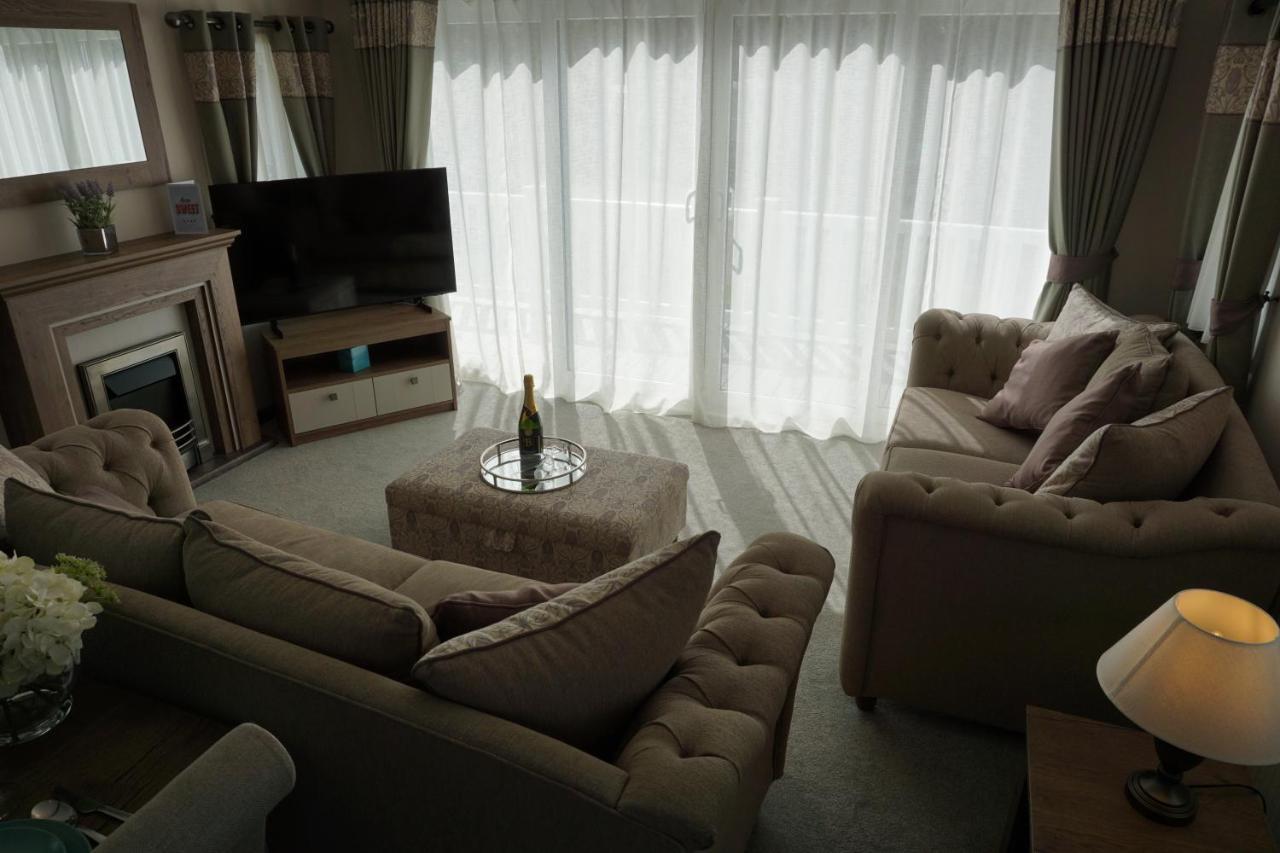 Dotty'S Retreat Villa Milford on Sea Exterior foto